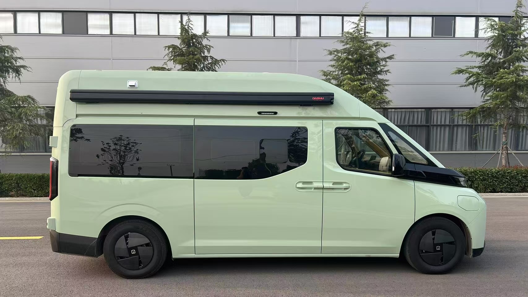 远程超级VAN改装车  商旅版